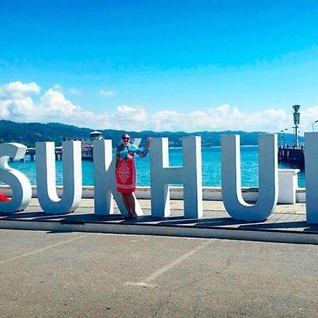 Гостевой Дом Ирина Hotel Sukhumi Ngoại thất bức ảnh